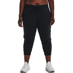 Plus Size Under Armour HeatGear® No-Slip Waistband Capris