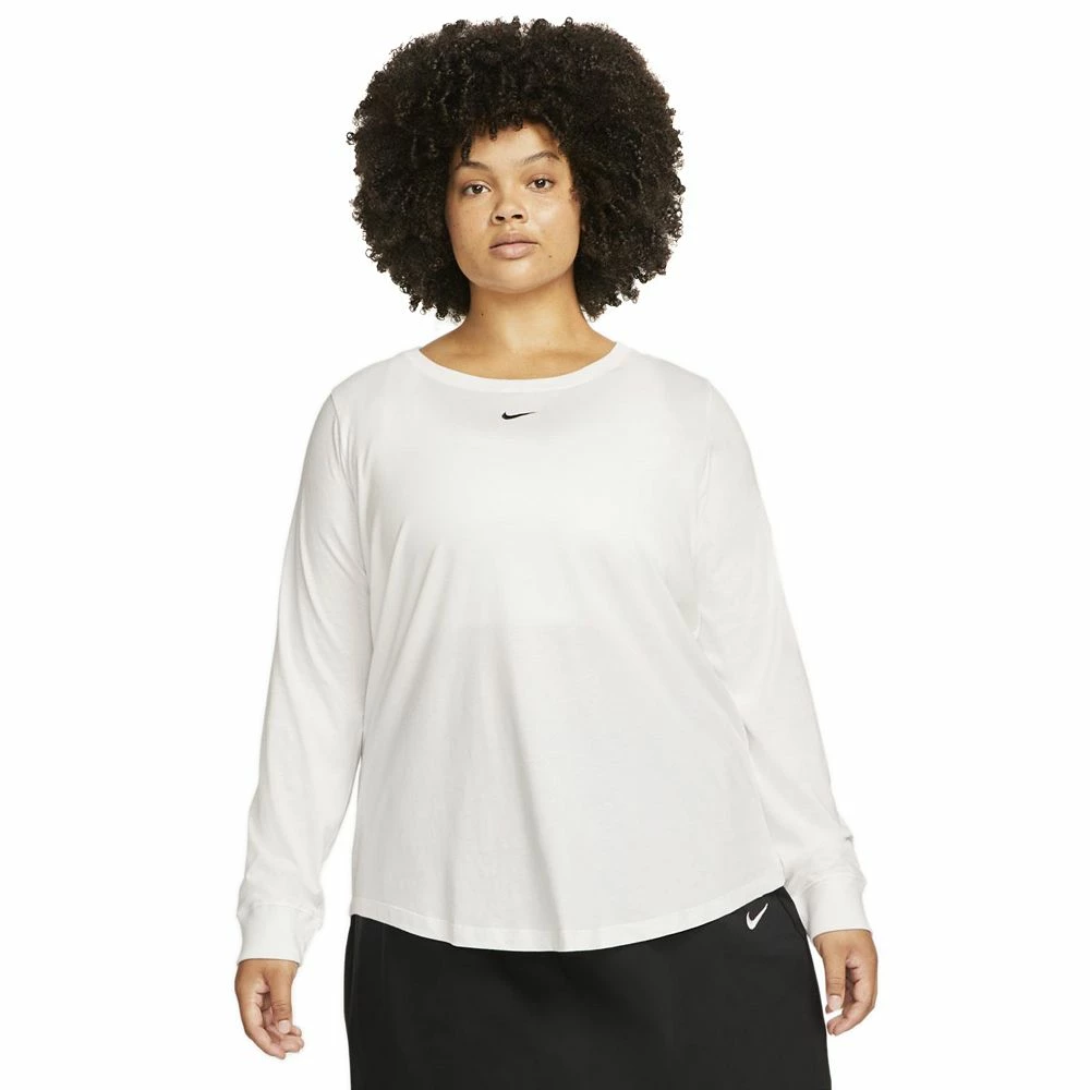 Plus Size Nike Sportswear Essential Long-Sleeve Tee 5 Plus Size Nike Sportswear Essential Long-Sleeve Tee - Image 3