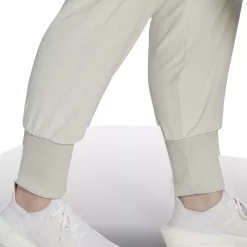 Plus Size adidas Holidayz Cozy Velour High-Waisted Joggers 12 Plus Size adidas Holidayz Cozy Velour High-Waisted Joggers -Adidas shop 5636869 ALT4